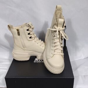 NIB Sorel ONA AVE Women's Waterproof Lace Boot Honey White Sea Salt size…